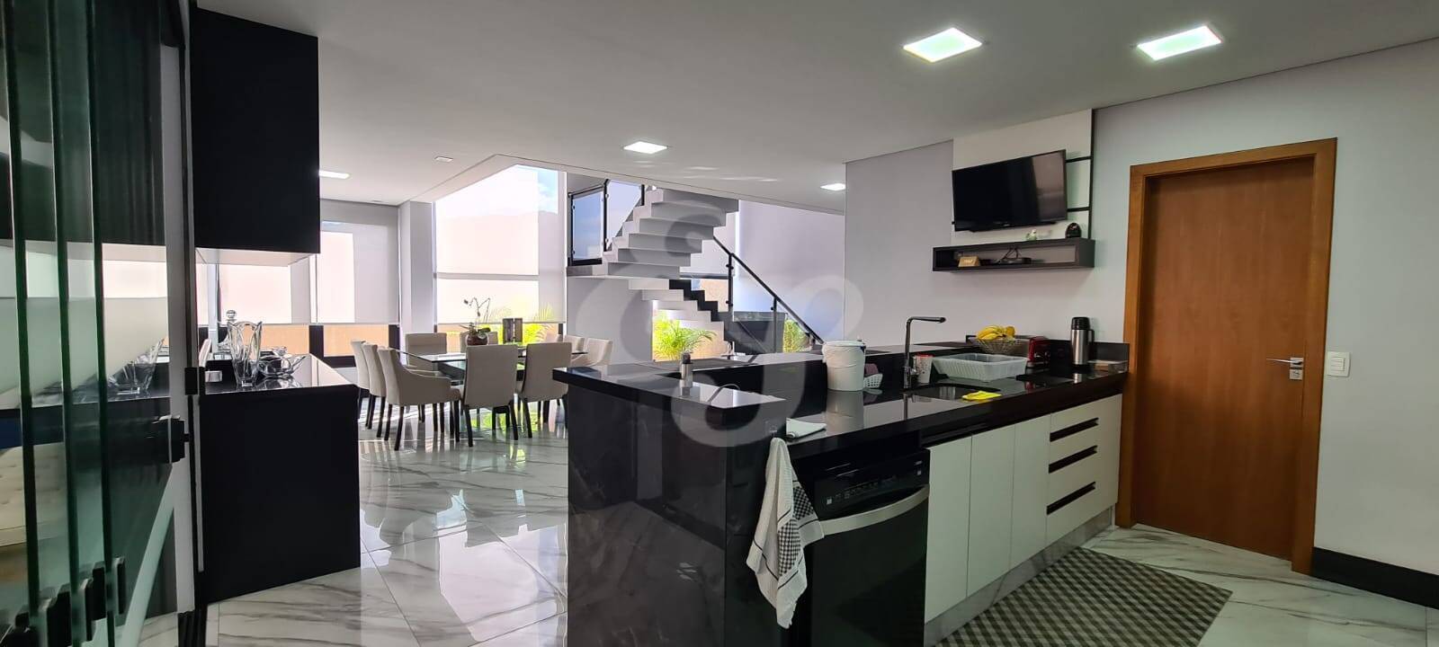 Casa de Condomínio à venda com 4 quartos, 440m² - Foto 10