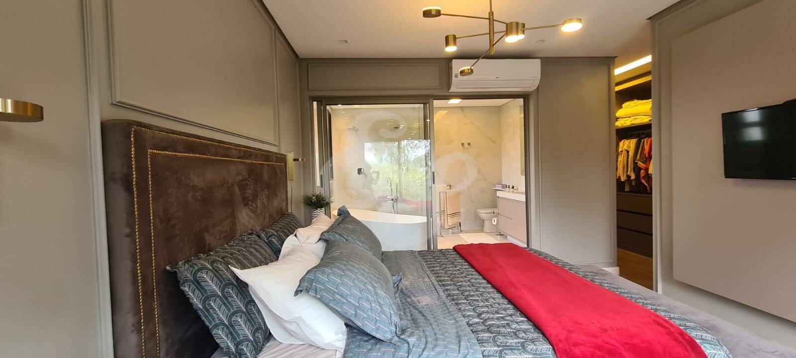 Casa de Condomínio à venda com 3 quartos, 300m² - Foto 31