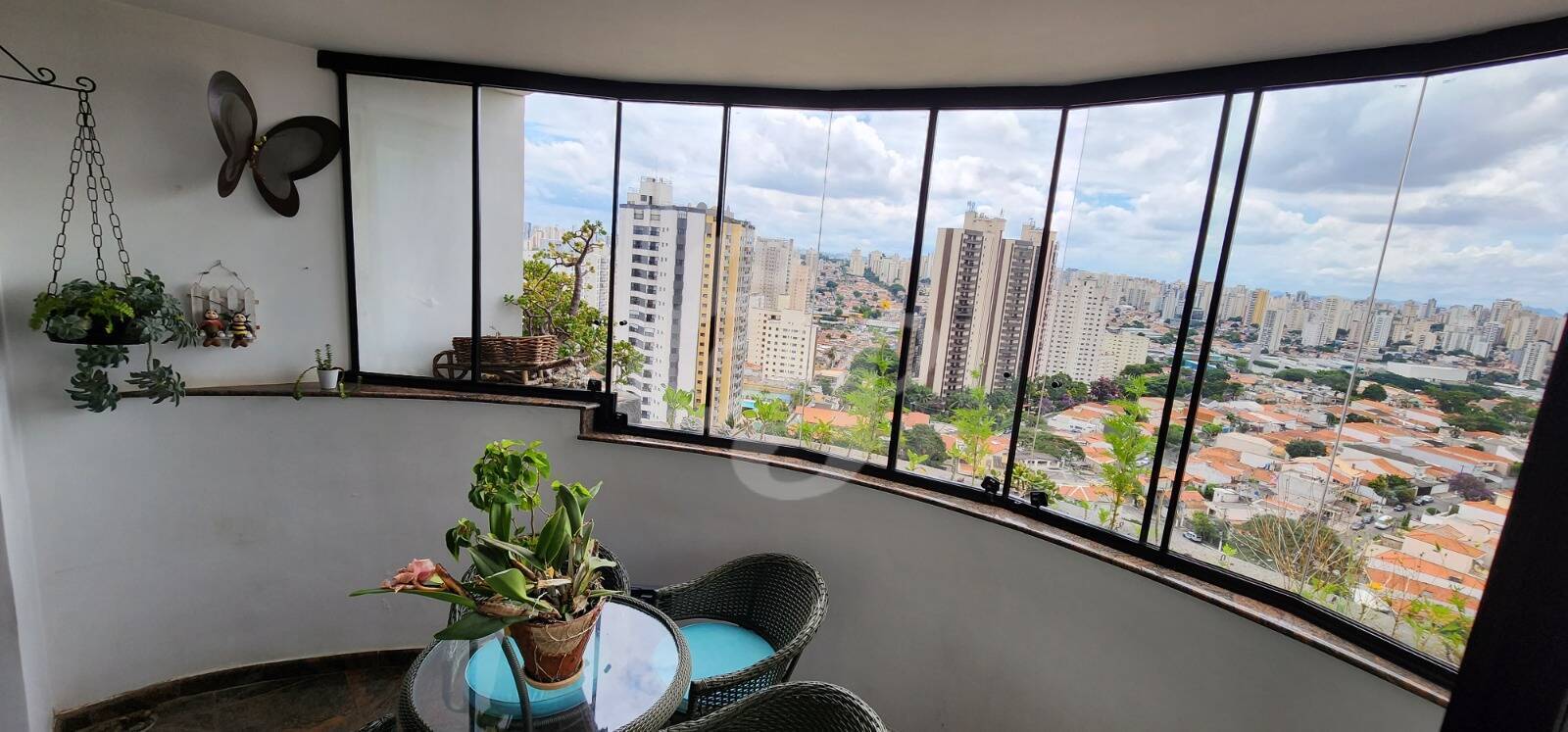 Apartamento à venda com 5 quartos, 316m² - Foto 4