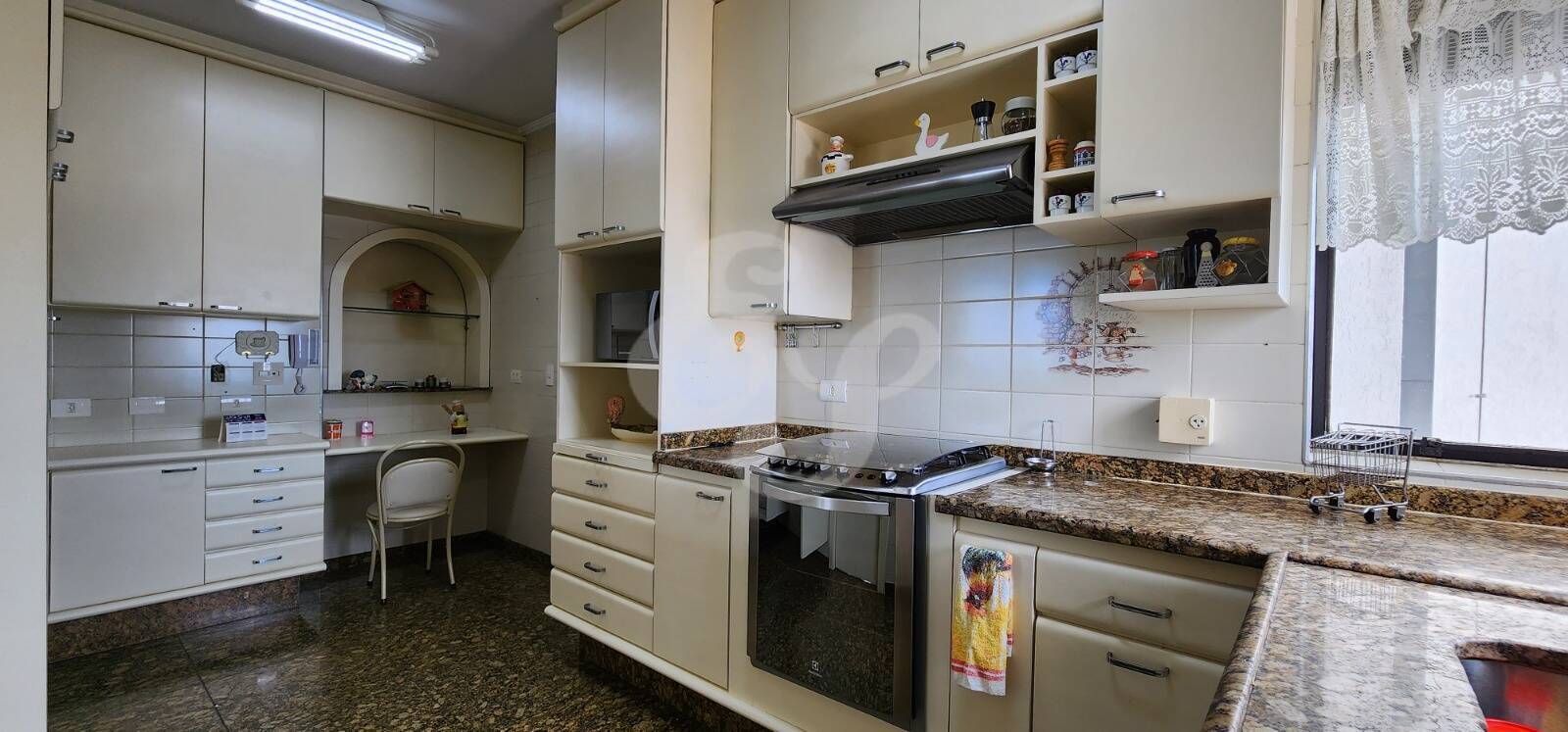 Apartamento à venda com 5 quartos, 316m² - Foto 23