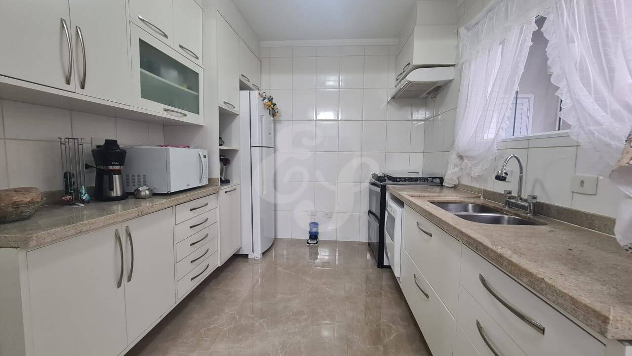 Casa de Condomínio à venda com 3 quartos, 290m² - Foto 10