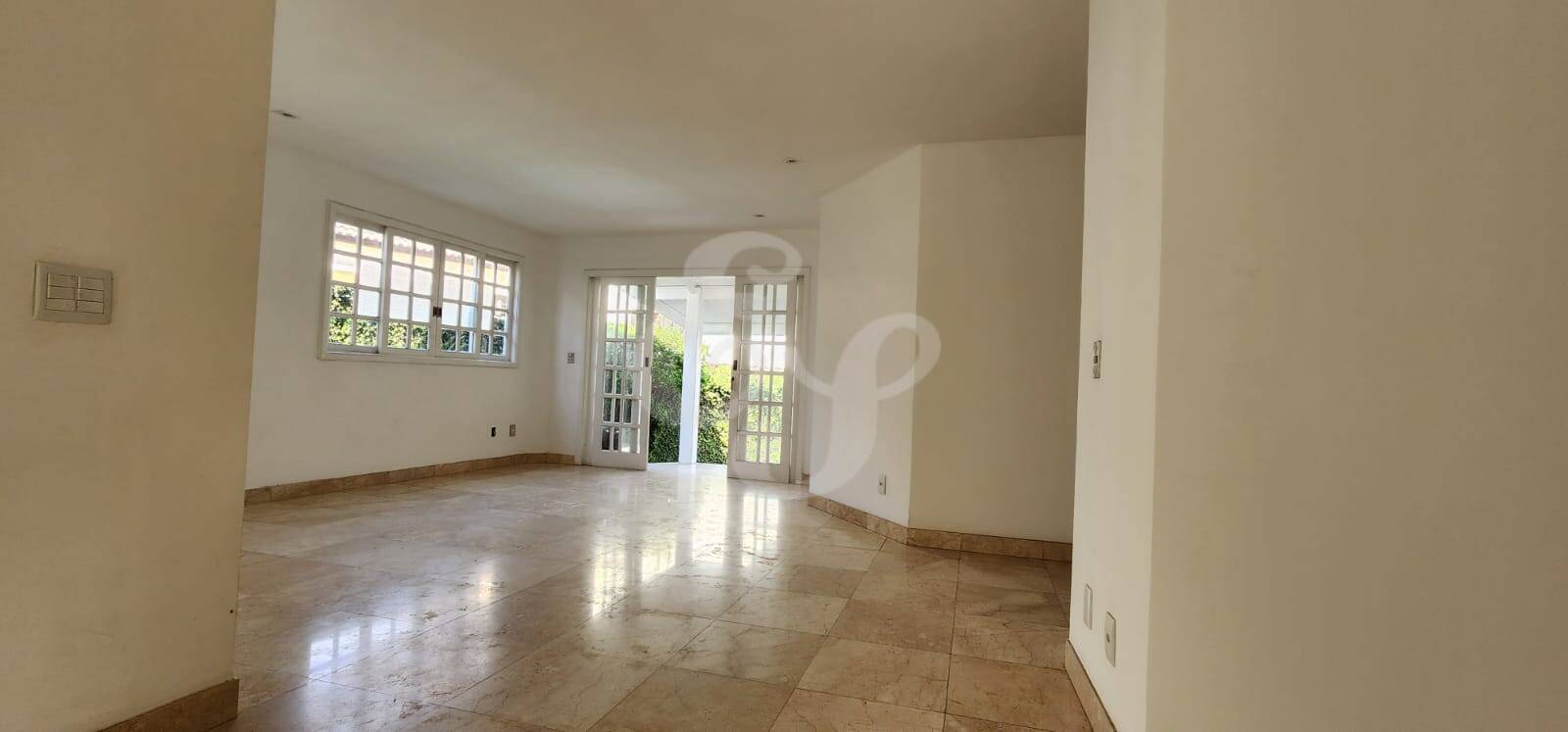 Casa de Condomínio para alugar com 3 quartos, 227m² - Foto 7