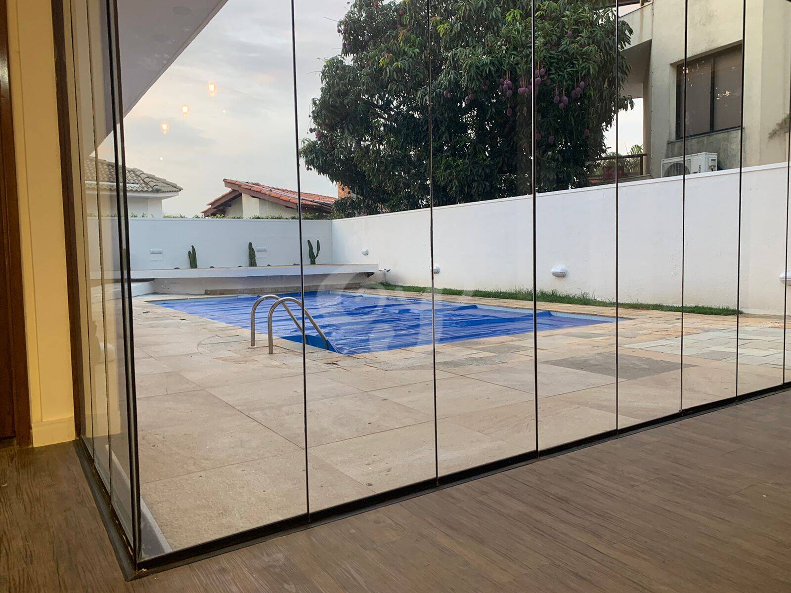 Casa de Condomínio à venda com 4 quartos, 400m² - Foto 17