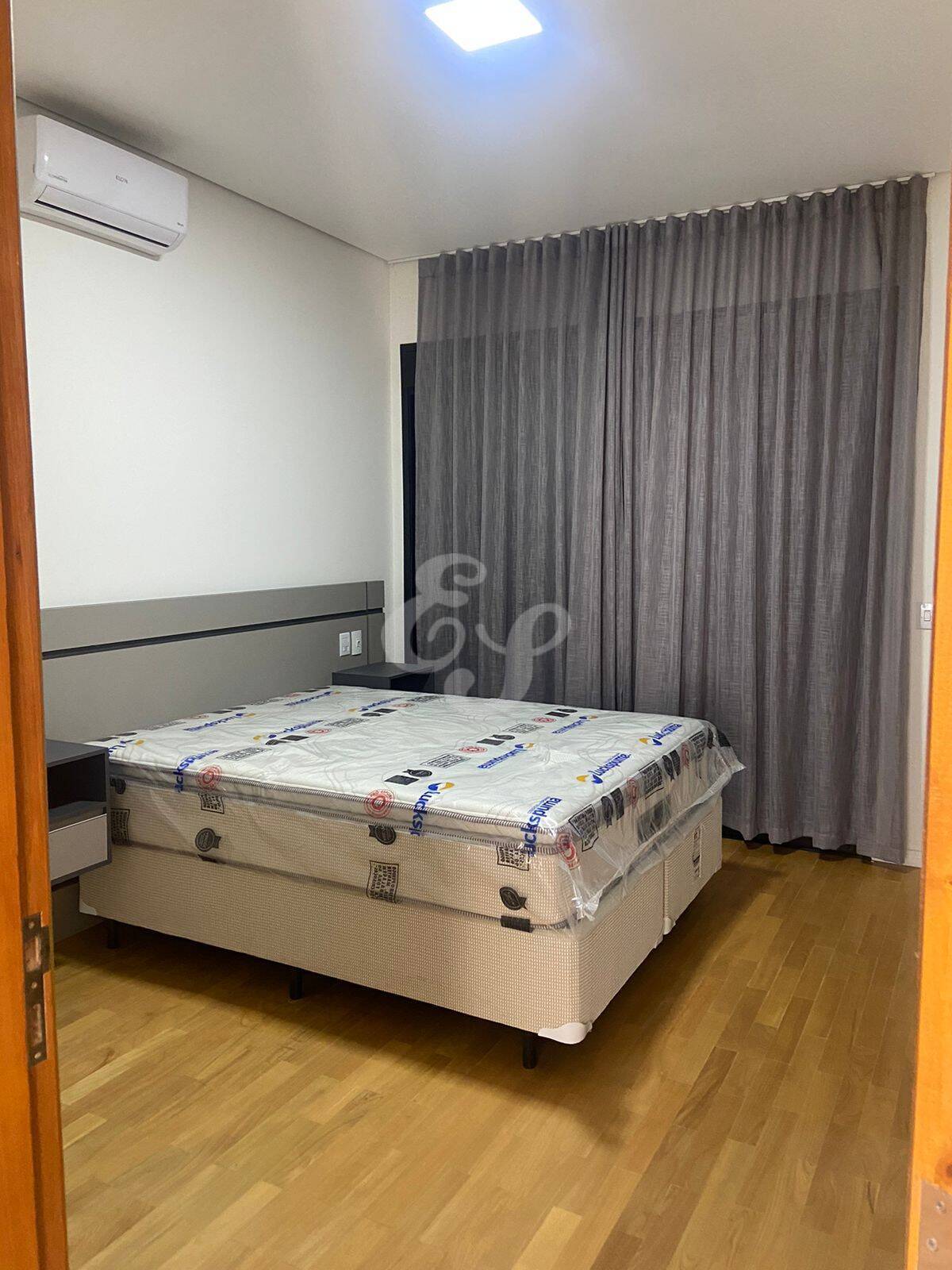 Casa de Condomínio à venda com 4 quartos, 630m² - Foto 13