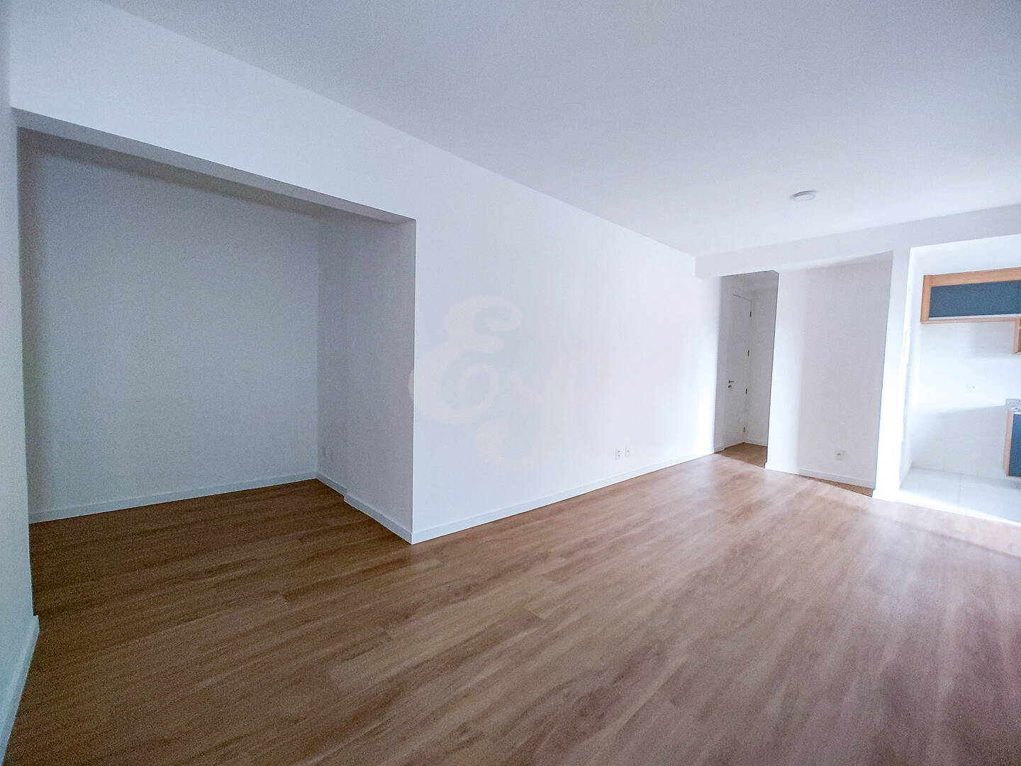 Apartamento à venda e aluguel com 3 quartos, 120m² - Foto 4