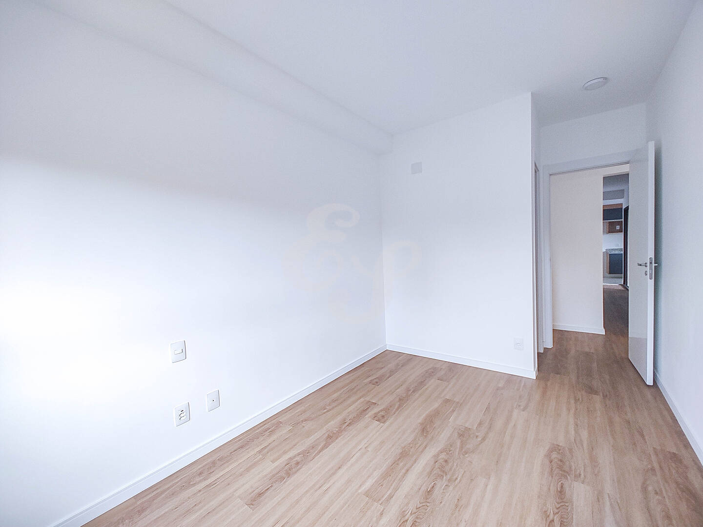 Apartamento à venda e aluguel com 3 quartos, 120m² - Foto 12