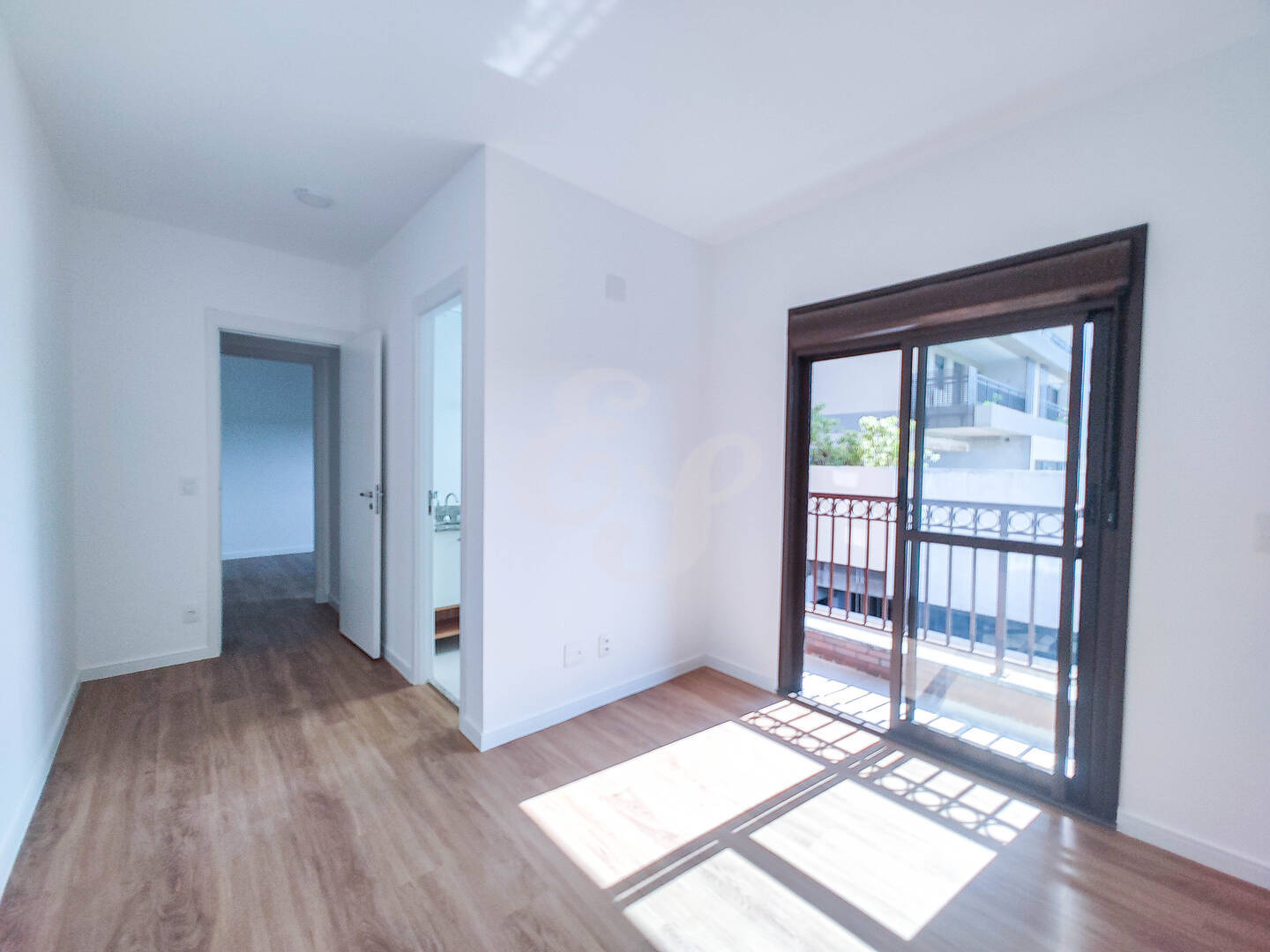 Apartamento à venda e aluguel com 3 quartos, 120m² - Foto 14