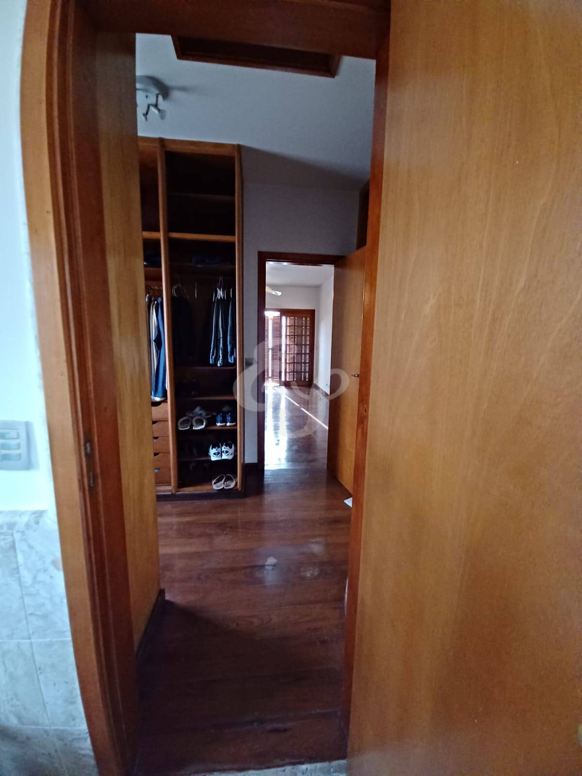 Casa de Condomínio à venda e aluguel com 4 quartos, 320m² - Foto 17