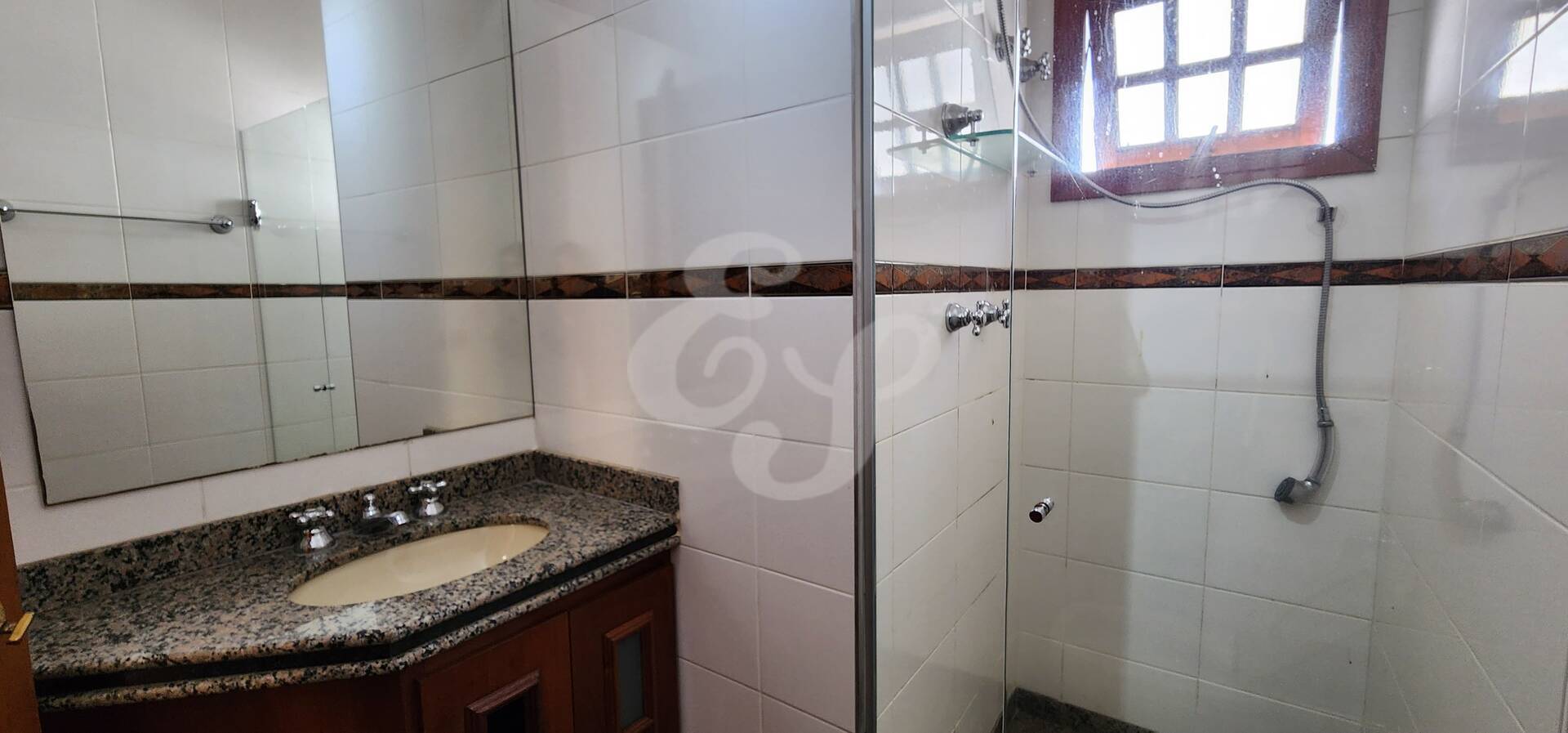 Casa de Condomínio para alugar com 4 quartos, 360m² - Foto 25