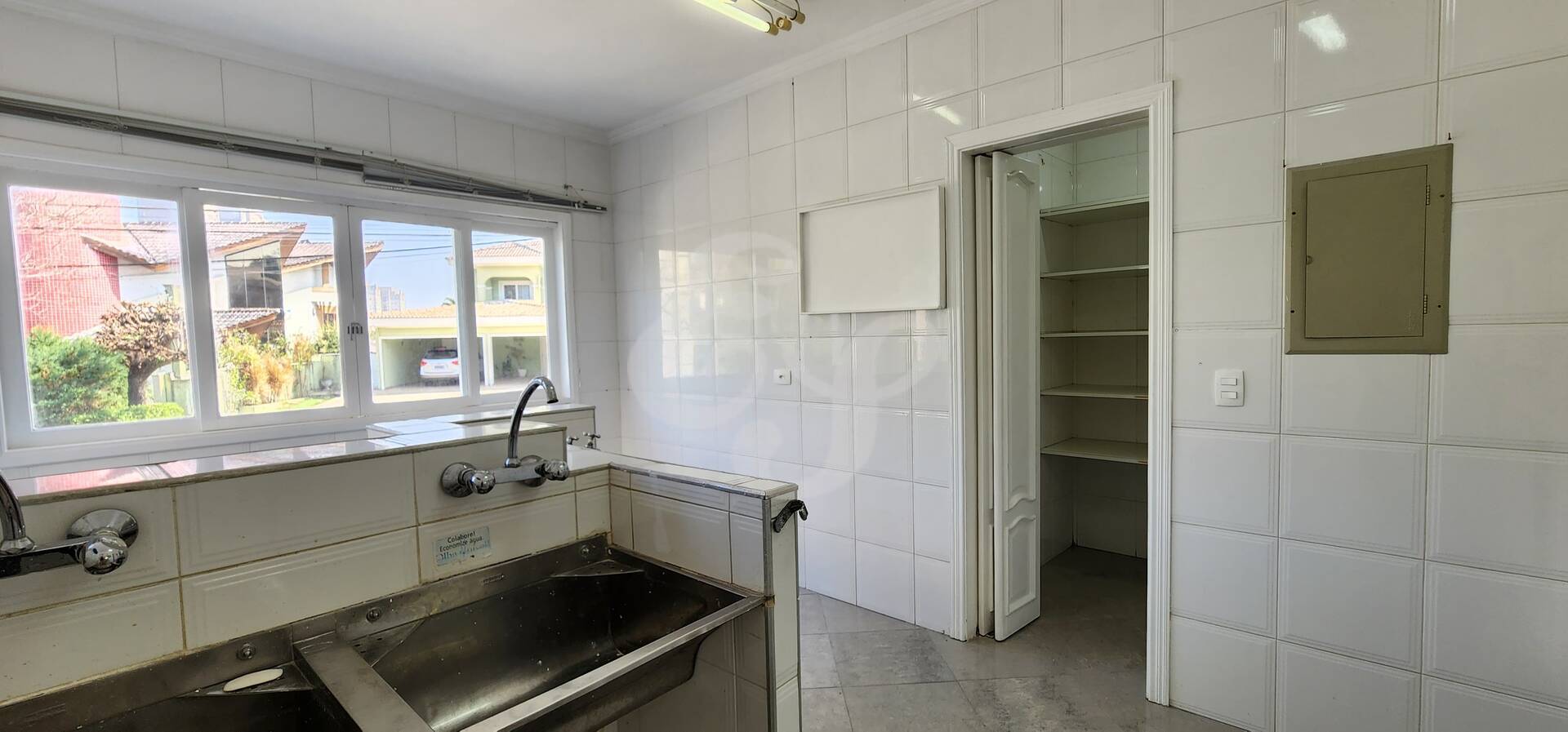 Casa de Condomínio à venda e aluguel com 4 quartos, 500m² - Foto 15