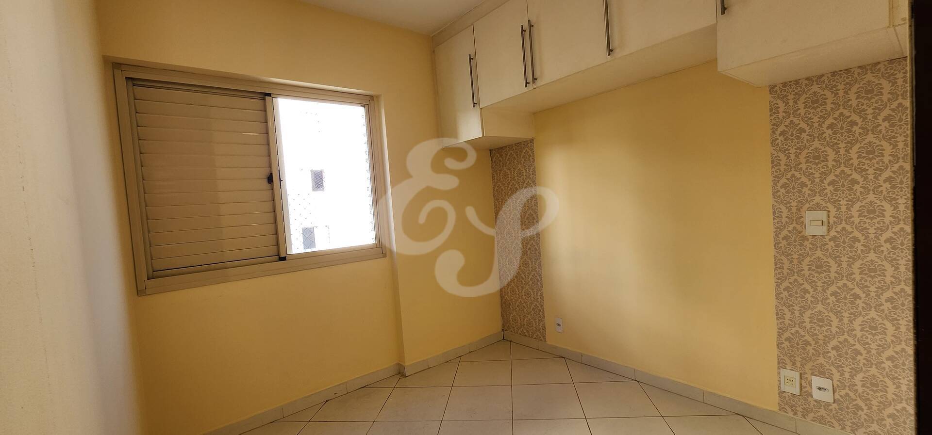 Apartamento para alugar com 2 quartos, 84m² - Foto 11