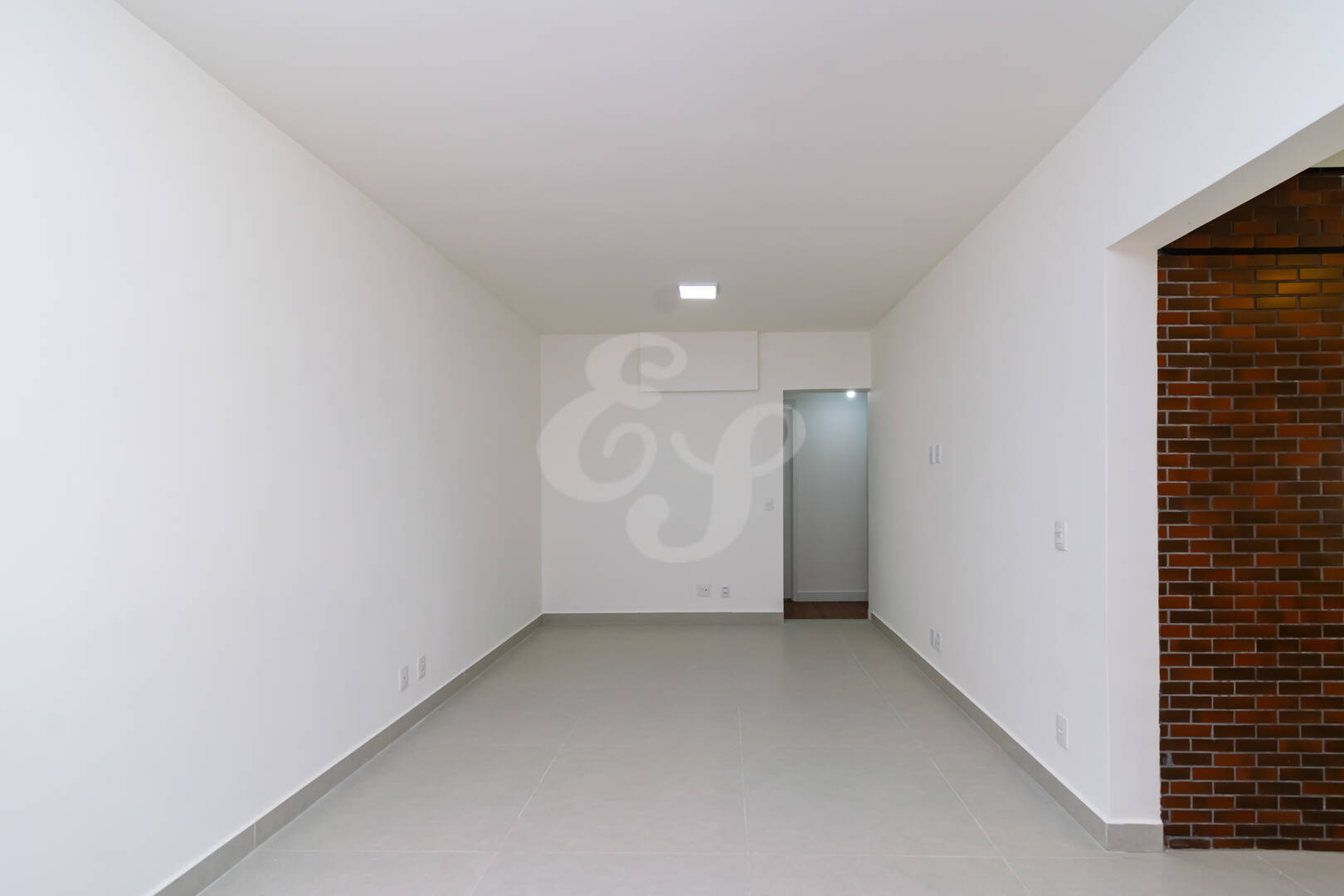 Apartamento à venda com 3 quartos, 97m² - Foto 7