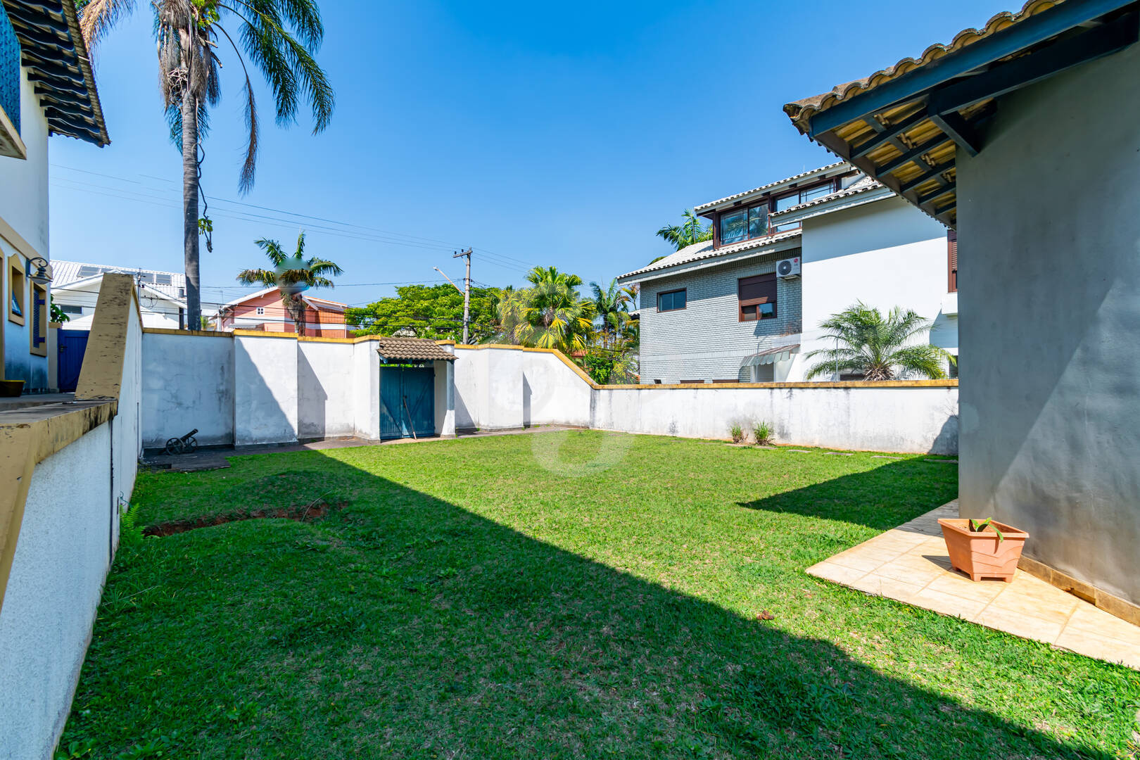 Casa de Condomínio à venda com 2 quartos, 630m² - Foto 34