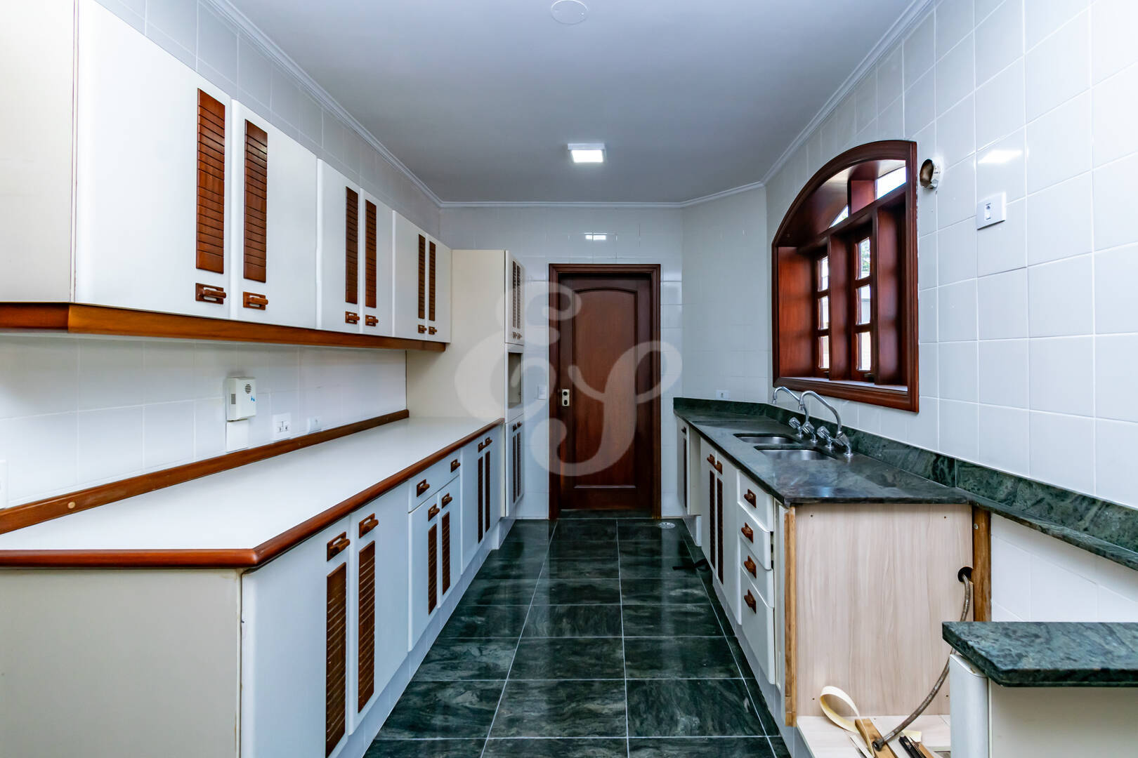 Casa de Condomínio à venda com 4 quartos, 620m² - Foto 12