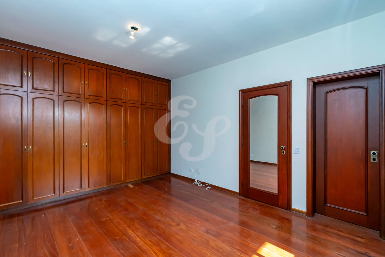 Casa de Condomínio à venda com 4 quartos, 620m² - Foto 24