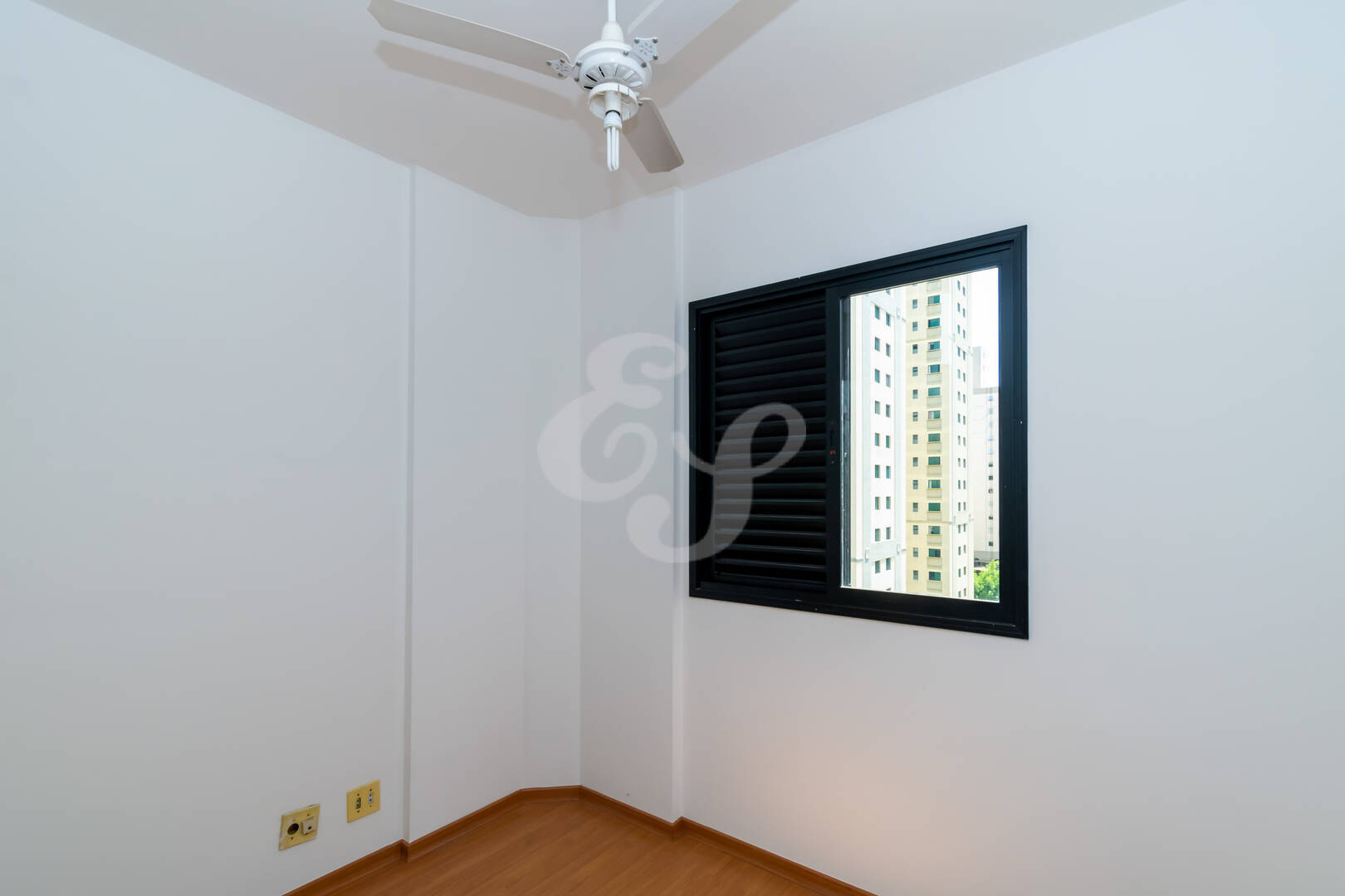 Apartamento para alugar com 3 quartos, 86m² - Foto 14