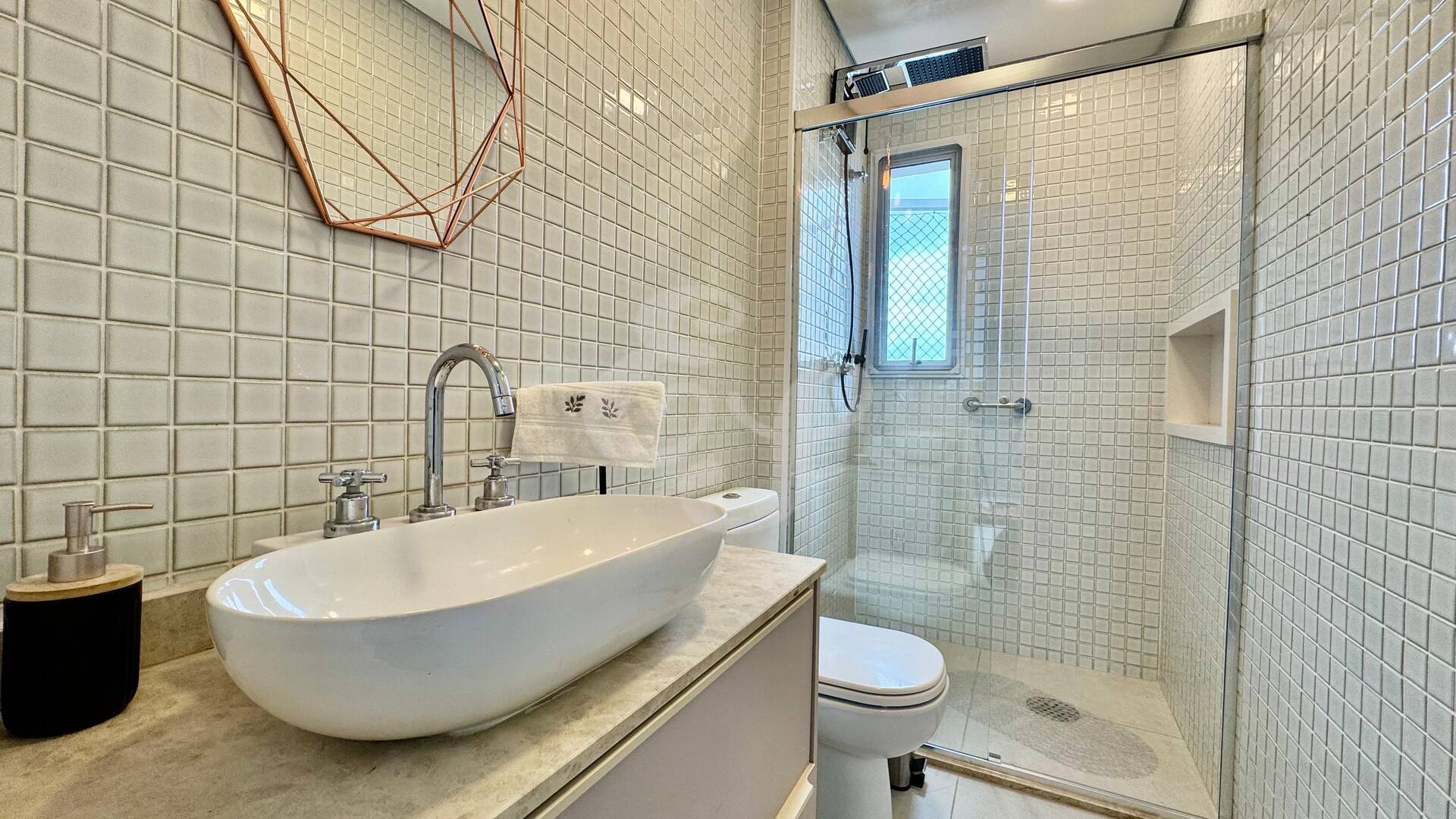 Apartamento à venda com 3 quartos, 230m² - Foto 23