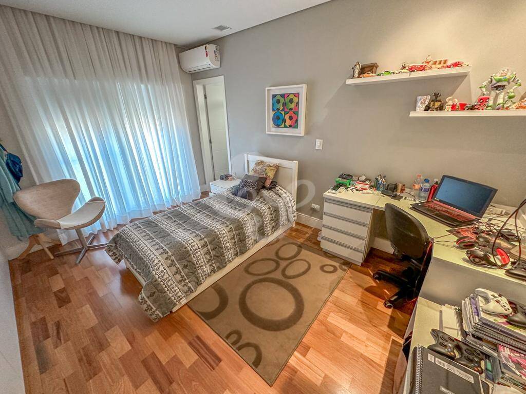 Casa de Condomínio à venda com 4 quartos, 350m² - Foto 20