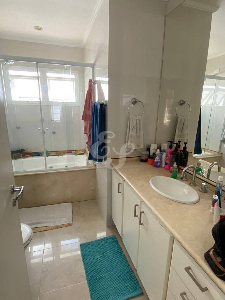 Casa de Condomínio à venda com 4 quartos, 330m² - Foto 18